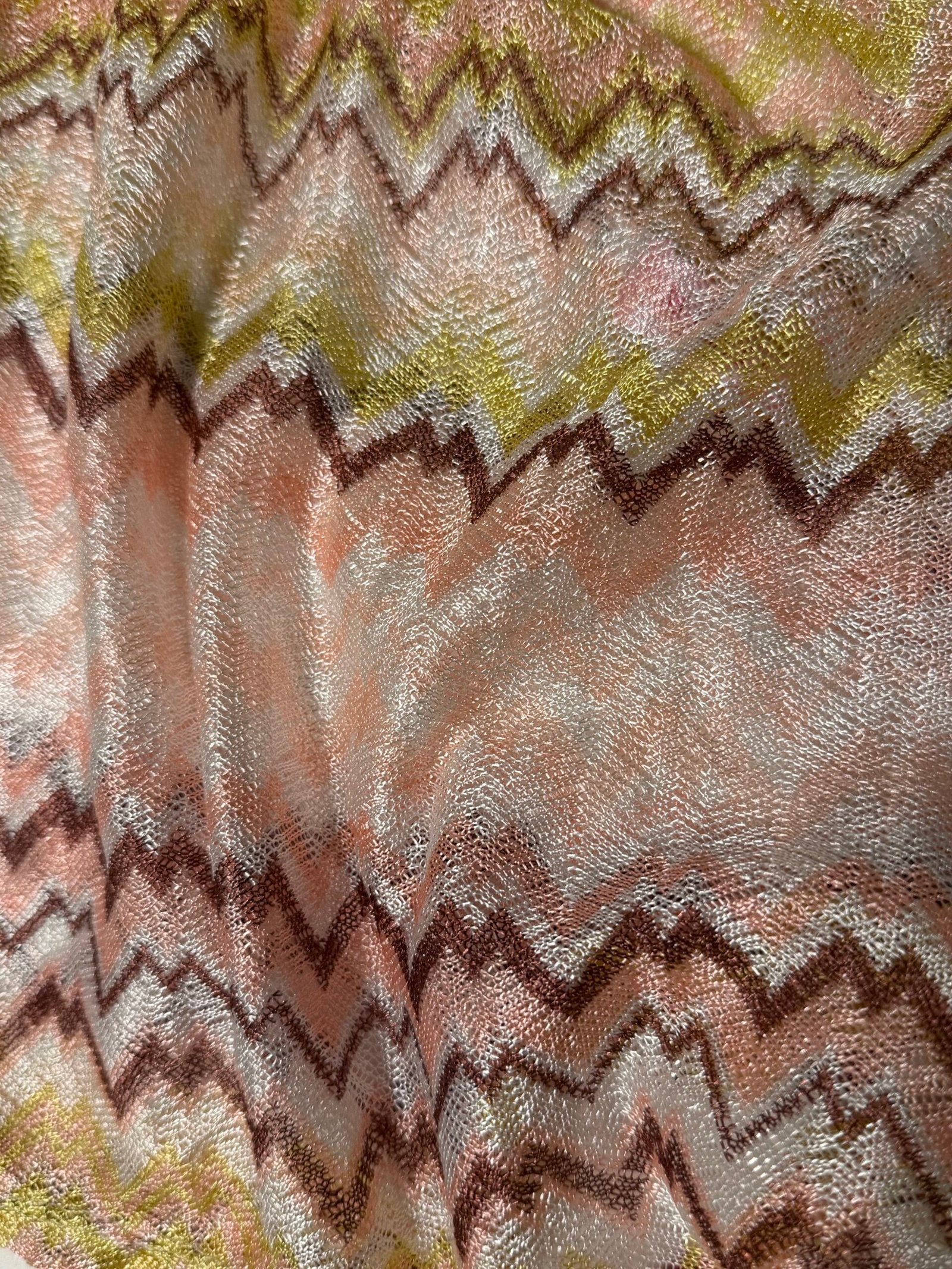 Nude shiny top